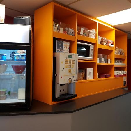 东南锡艾瑟普瑞米尔经典酒店 埃塞·莱斯·南锡 外观 照片