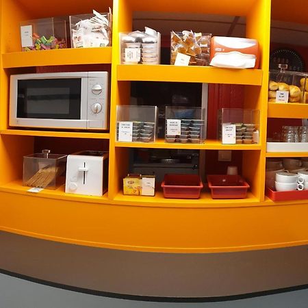 东南锡艾瑟普瑞米尔经典酒店 埃塞·莱斯·南锡 外观 照片